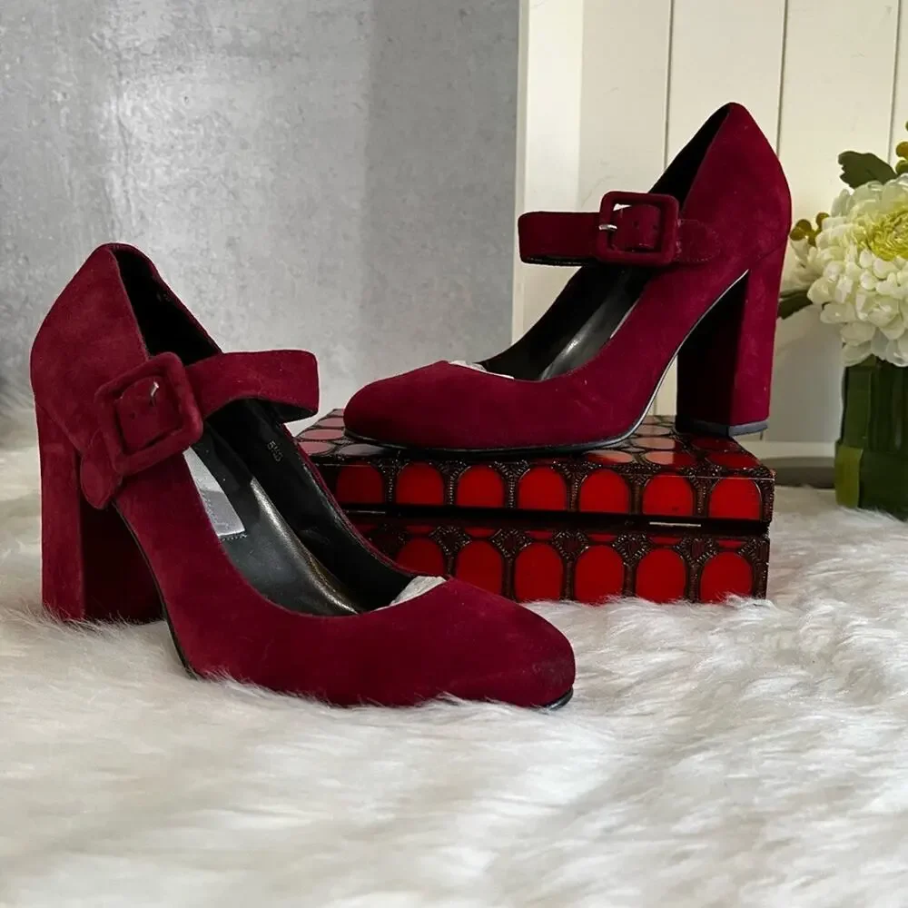 NEW Spiegel Vintage Y2K Suede Mary Jane Buckle Strap High Heel Pumps 5.5 NWOB - Picture 2 of 14